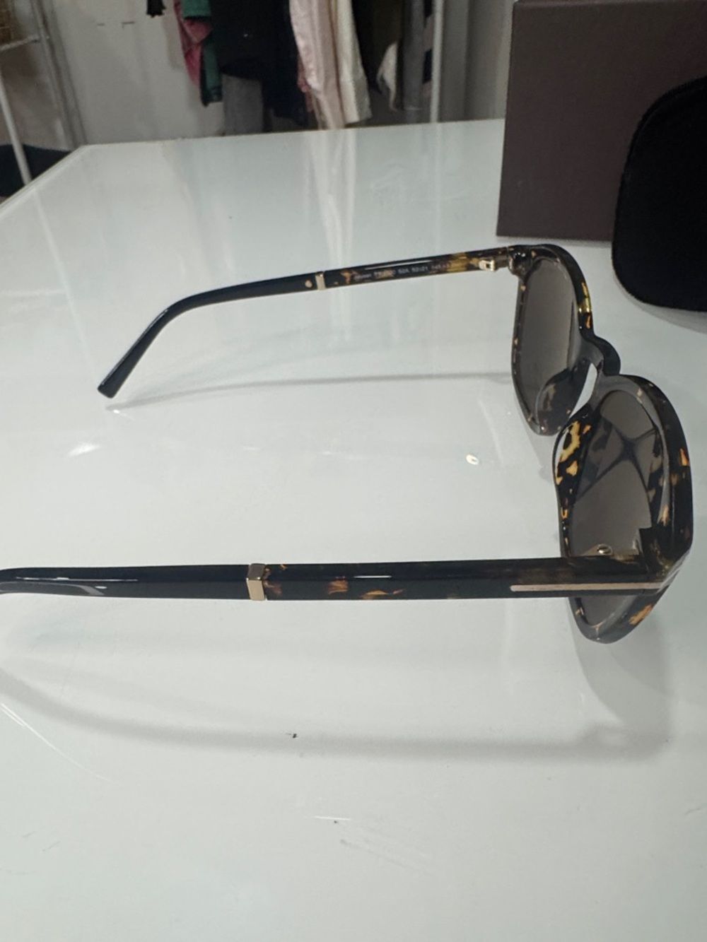 Tom Ford Jayson Tortoiseshell Frame with Dark Gray Lenses with box & case - Picture 5 of 9